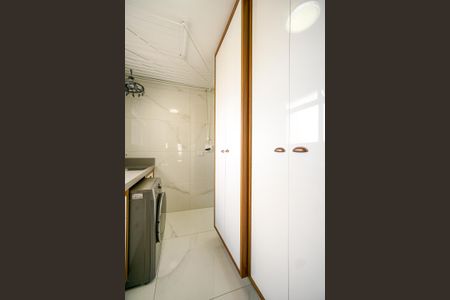 Apartamento à venda com 112m², 3 quartos e 3 vagas Apartamento à venda com 112m², 3 quartos e 3 vagasÁrea de serviço