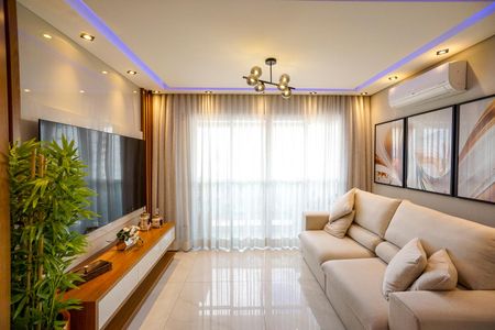 Apartamento à venda com 112m², 3 quartos e 3 vagas Apartamento à venda com 112m², 3 quartos e 3 vagasSala