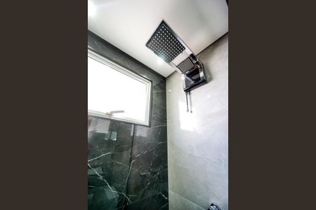 Apartamento à venda com 112m², 3 quartos e 3 vagas Apartamento à venda com 112m², 3 quartos e 3 vagasBanheiro social