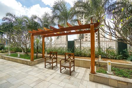 Apartamento à venda com 112m², 3 quartos e 3 vagas Apartamento à venda com 112m², 3 quartos e 3 vagasPergolado