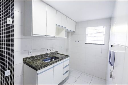 Apartamento à venda com 78m², 2 quartos e 1 vagaCozinha