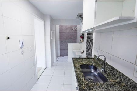 Apartamento à venda com 78m², 2 quartos e 1 vagaCozinha