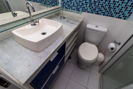 Apartamento à venda com 50m², 2 quartos e 1 vaga Apartamento à venda com 50m², 2 quartos e 1 vagaBanheiro