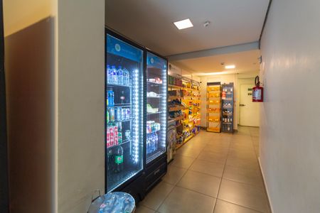 Apartamento à venda com 50m², 2 quartos e 1 vaga Apartamento à venda com 50m², 2 quartos e 1 vagaMini Mercado