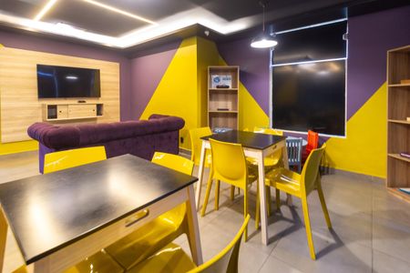 Apartamento à venda com 50m², 2 quartos e 1 vaga Apartamento à venda com 50m², 2 quartos e 1 vagaÁrea comum - Jogos