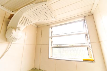 Apartamento à venda com 72m², 3 quartos e sem vagaBanheiro