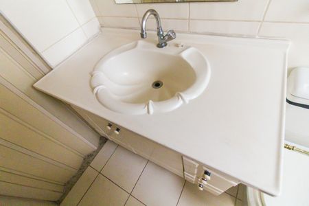 Apartamento à venda com 72m², 3 quartos e sem vagaBanheiro