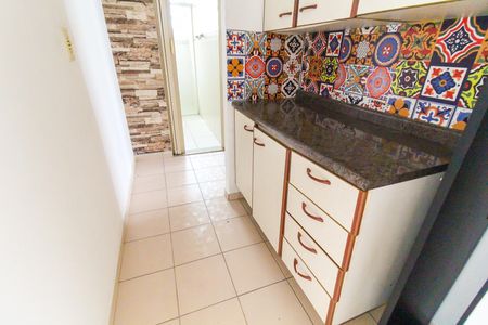 Apartamento à venda com 72m², 3 quartos e sem vagaCorredor