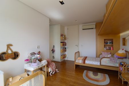 Apartamento à venda com 450m², 3 quartos e 6 vagasSuíte 1