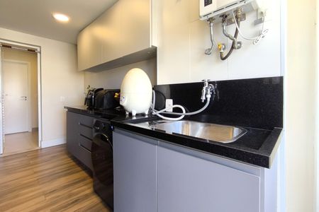 Apartamento à venda com 139m², 3 quartos e 3 vagas Apartamento à venda com 139m², 3 quartos e 3 vagasÁrea de Serviço