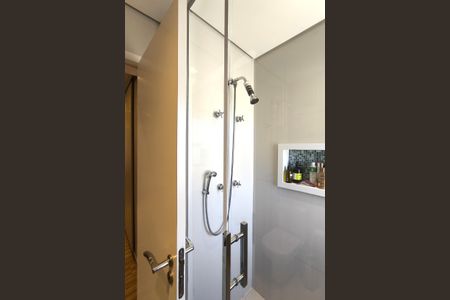 Apartamento à venda com 139m², 3 quartos e 3 vagas Apartamento à venda com 139m², 3 quartos e 3 vagasBanheiro da Suíte 1