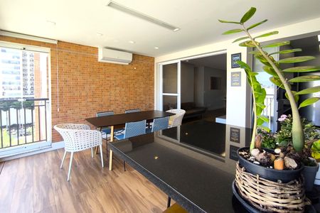 Apartamento à venda com 139m², 3 quartos e 3 vagas Apartamento à venda com 139m², 3 quartos e 3 vagasSacada