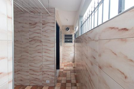 Casa à venda com 139m², 3 quartos e 1 vaga Casa à venda com 139m², 3 quartos e 1 vagaCorredor Lateral