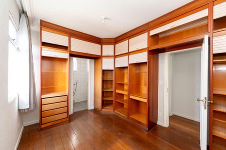 Apartamento para alugar com 108m², 3 quartos e 2 vagas Apartamento para alugar com 108m², 3 quartos e 2 vagasSuíte