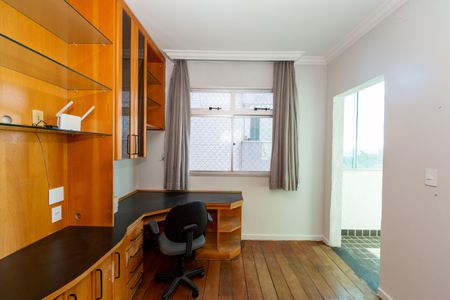 Apartamento para alugar com 108m², 3 quartos e 2 vagas Apartamento para alugar com 108m², 3 quartos e 2 vagasQuarto 1
