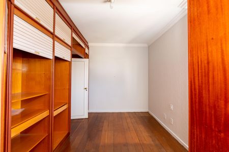Apartamento para alugar com 108m², 3 quartos e 2 vagas Apartamento para alugar com 108m², 3 quartos e 2 vagasSuíte