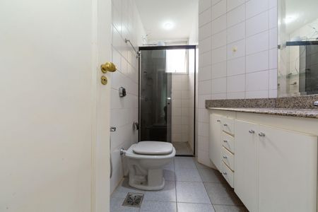 Apartamento para alugar com 108m², 3 quartos e 2 vagas Apartamento para alugar com 108m², 3 quartos e 2 vagasBanheiro