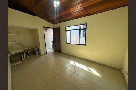 Casa à venda com 5 quartos, 151m² em Vila Formosa, São Paulo