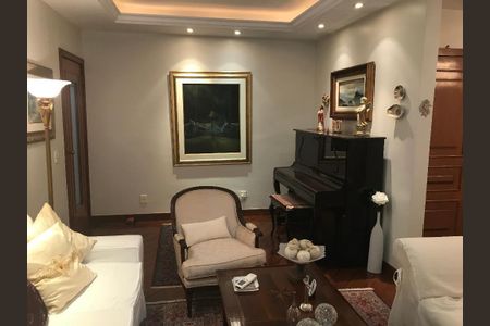 Apartamento à venda com 4 quartos, 180m² em Icaraí, Niterói