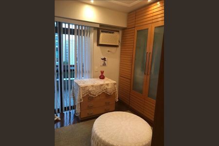 Apartamento à venda com 4 quartos, 180m² em Icaraí, Niterói