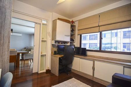 Apartamento à venda com 206m², 4 quartos e 3 vagas