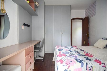 Apartamento à venda com 206m², 4 quartos e 3 vagas