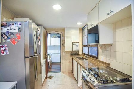 Apartamento à venda com 206m², 4 quartos e 3 vagas