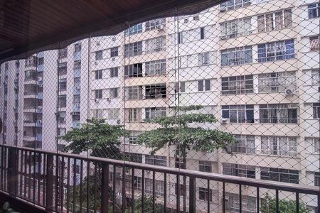 Apartamento à venda com 206m², 4 quartos e 3 vagas