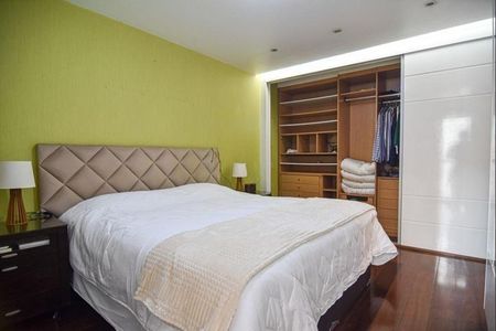 Apartamento à venda com 206m², 4 quartos e 3 vagas