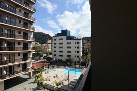 Vista de apartamento para alugar com 3 quartos, 90m² em Jardim Tres Marias, Guarujá