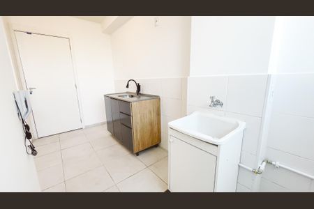 Apartamento à venda com 38m², 2 quartos e sem vaga Apartamento à venda com 38m², 2 quartos e sem vagaCozinha e Área de Serviço