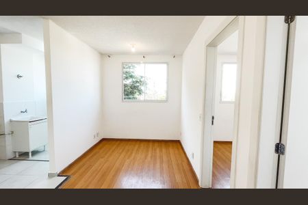 Apartamento à venda com 38m², 2 quartos e sem vaga Apartamento à venda com 38m², 2 quartos e sem vagaSala