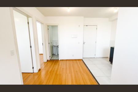 Apartamento à venda com 38m², 2 quartos e sem vaga Apartamento à venda com 38m², 2 quartos e sem vagaSala