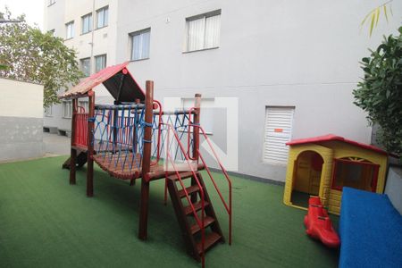 Apartamento à venda com 38m², 2 quartos e sem vagaÁrea comum - Playground