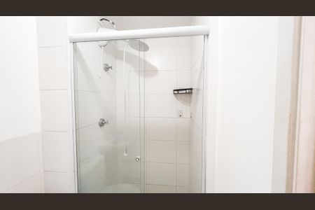 Apartamento à venda com 38m², 2 quartos e sem vaga Apartamento à venda com 38m², 2 quartos e sem vagaBanheiro