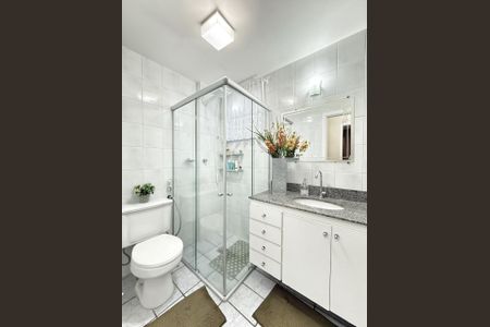 Apartamento à venda com 86m², 3 quartos e 2 vagasBanheiro