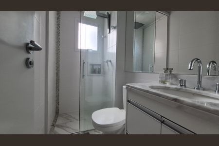 Apartamento à venda com 53m², 2 quartos e 1 vaga Apartamento à venda com 53m², 2 quartos e 1 vagaBanheiro