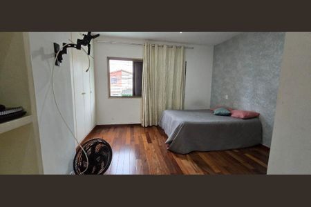 Casa à venda com 2 quartos, 150m² em Campo Belo, São Paulo