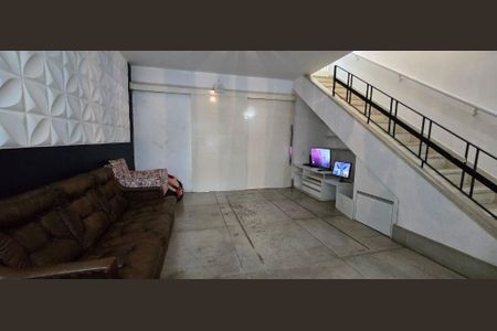 Casa à venda com 2 quartos, 150m² em Campo Belo, São Paulo