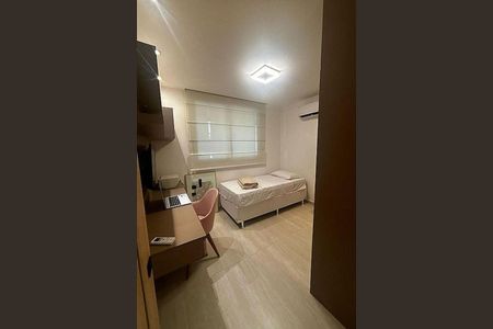 Apartamento à venda com 3 quartos, 120m² em Piratininga, Niterói