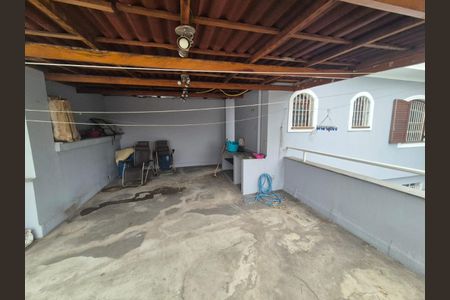 Casa à venda com 233m², 3 quartos e 3 vagas Casa à venda com 233m², 3 quartos e 3 vagasFoto 18