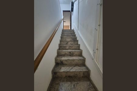Casa à venda com 233m², 3 quartos e 3 vagas Casa à venda com 233m², 3 quartos e 3 vagasFoto 32