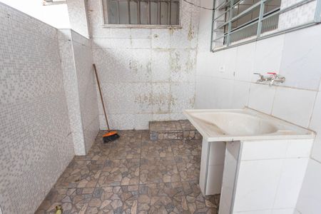 Casa à venda com 331m², 3 quartos e 4 vagasCasa 2 - Área de serviço 