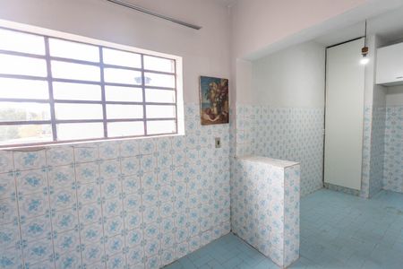 Casa à venda com 331m², 3 quartos e 4 vagasCasa 1 - Cozinha 