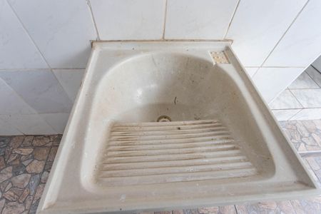 Casa à venda com 331m², 3 quartos e 4 vagasCasa 2 - Área de serviço 