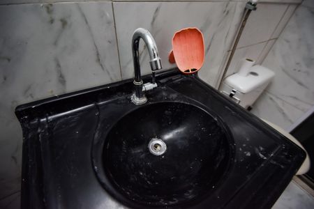 Apartamento à venda com 55m², 2 quartos e 2 vagas Apartamento à venda com 55m², 2 quartos e 2 vagasBanheiro
