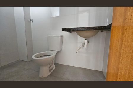 Apartamento à venda com 42m², 2 quartos e 1 vaga Apartamento à venda com 42m², 2 quartos e 1 vagaBanheiro