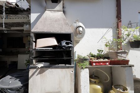 Casa à venda com 350m², 5 quartos e 4 vagas Casa à venda com 350m², 5 quartos e 4 vagasÁrea comum - Churrasqueira