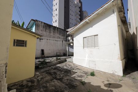 Casa à venda com 350m², 5 quartos e 4 vagas Casa à venda com 350m², 5 quartos e 4 vagasQuintal