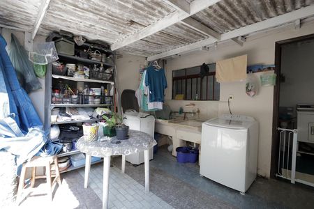 Casa à venda com 350m², 5 quartos e 4 vagas Casa à venda com 350m², 5 quartos e 4 vagasÁrea de Serviço